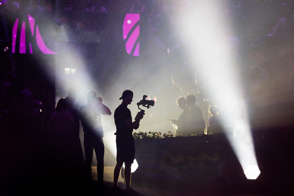 filmowanie eventowe Zielona Góra jaki sprzęt do filmowania